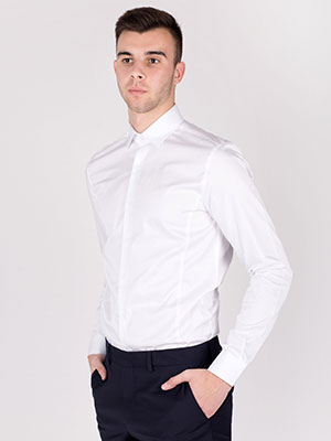 Бяла класическа риза-21358-55.00 лв
