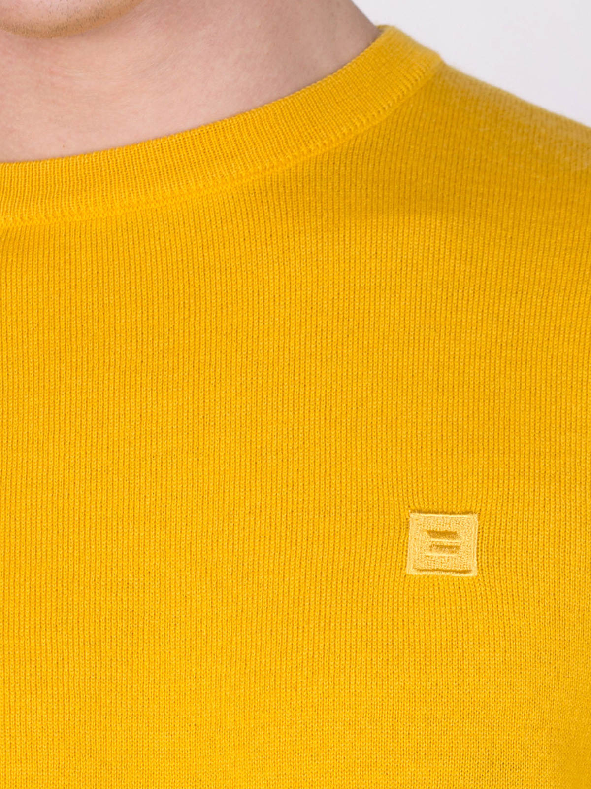 Пуловер с вълна мерино в светло жълто - 33081 39.00 лв img4