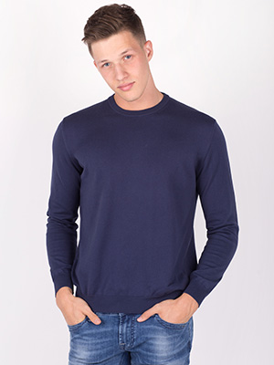 Памучен пуловер с бродирано лого - 35279 - 48.00 лв