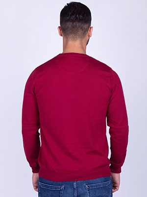 Пуловер от фино плетиво в бордо - 35298 78.00 лв img2