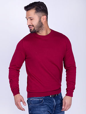 Пуловер от фино плетиво в бордо - 35298 78.00 лв img3