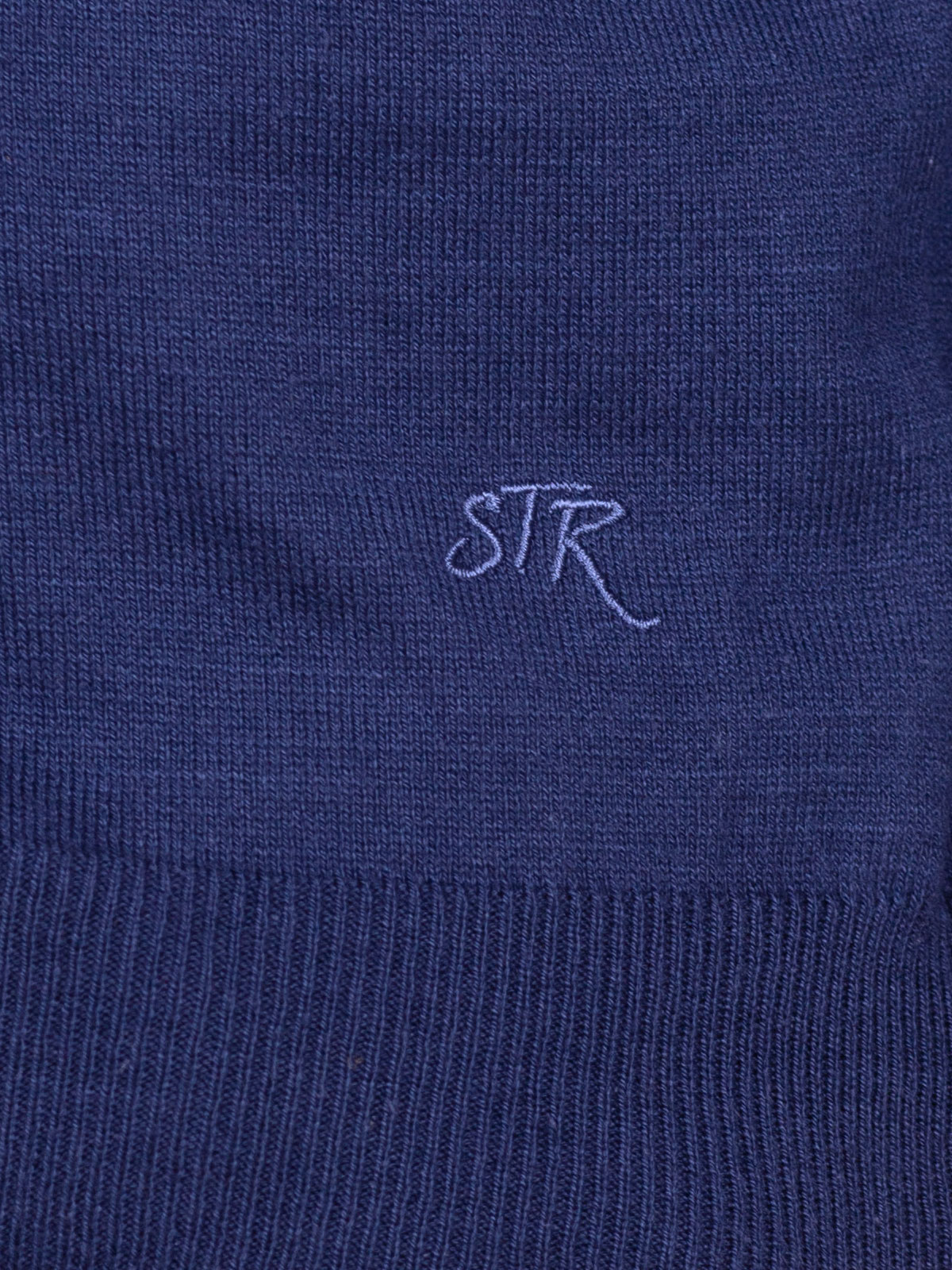 Пуловер в мастилено синьо - 35299 78.00 лв img3