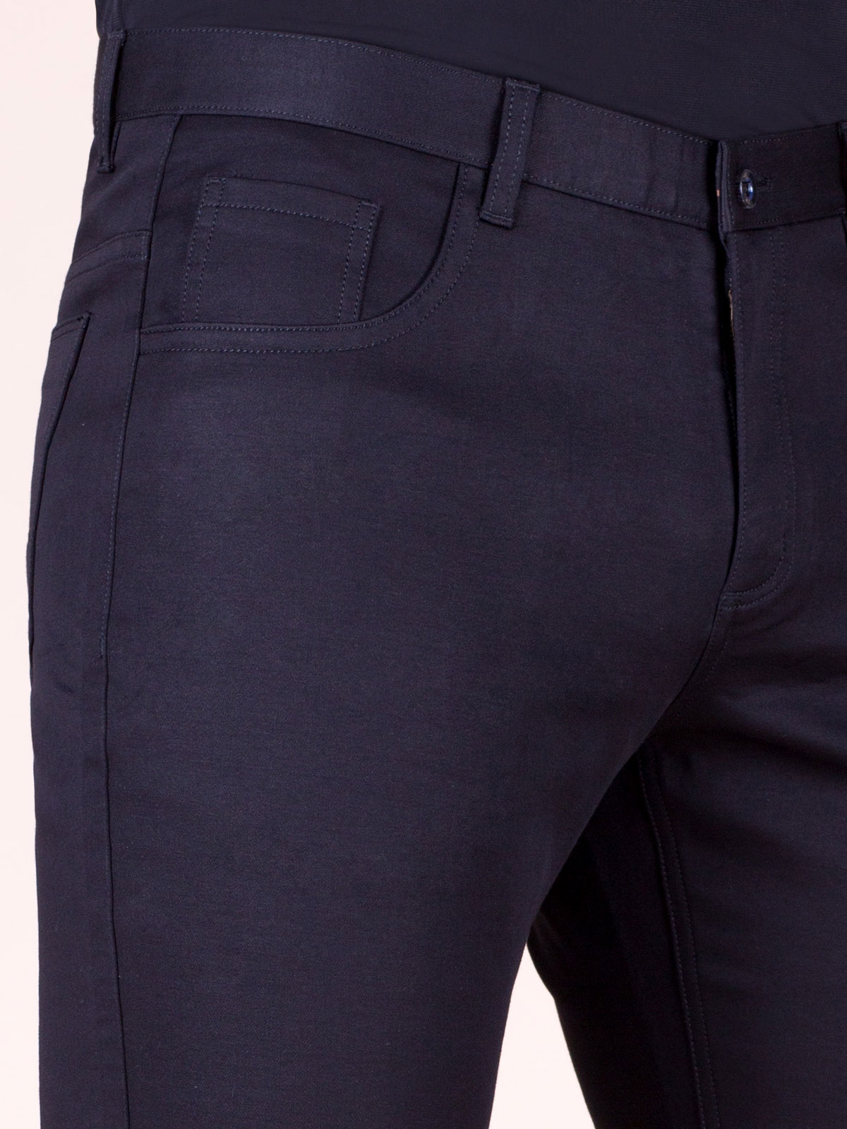 Черен панталон с пет джоба - 60240 33.00 лв img3