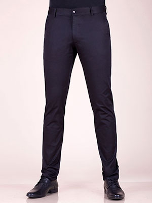 Елегантен черен панталон от памук - 60245 - 25.00 лв