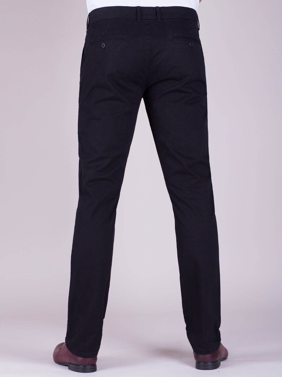 Черен памучен панталон с бродирано лого - 60269 39.00 лв img3
