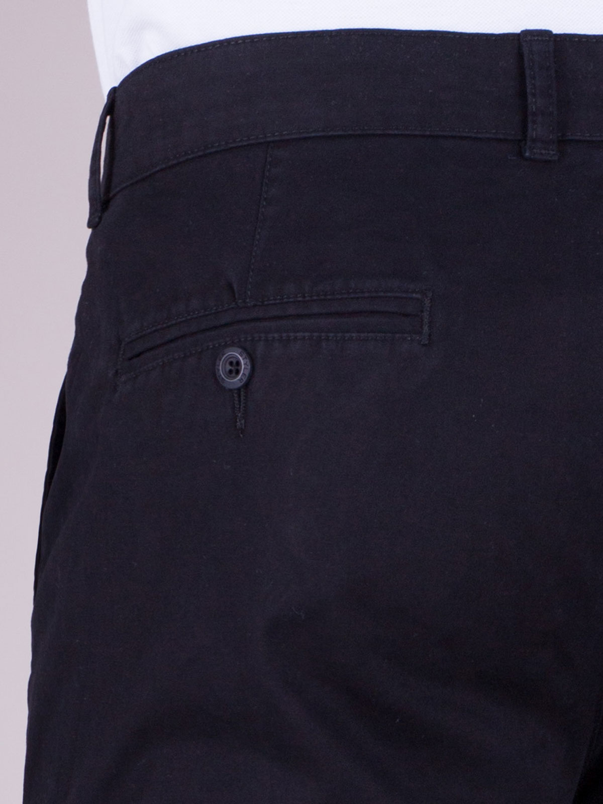 Черен памучен панталон с бродирано лого - 60269 39.00 лв img4