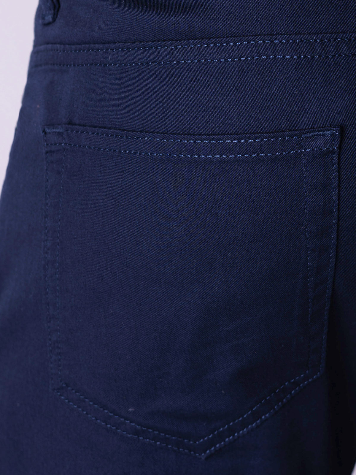 Тъмно син панталон с пет джоба - 60301 118.00 лв img4