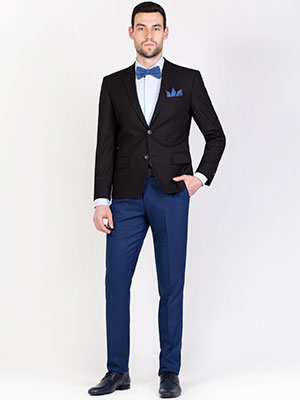 Класически панталон в средно синьо - 63224 - 55.00 лв