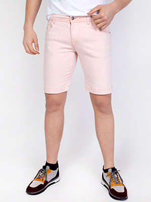 Къс мъжки дънков панталон в светло розов - 67066 - 94.00 лв