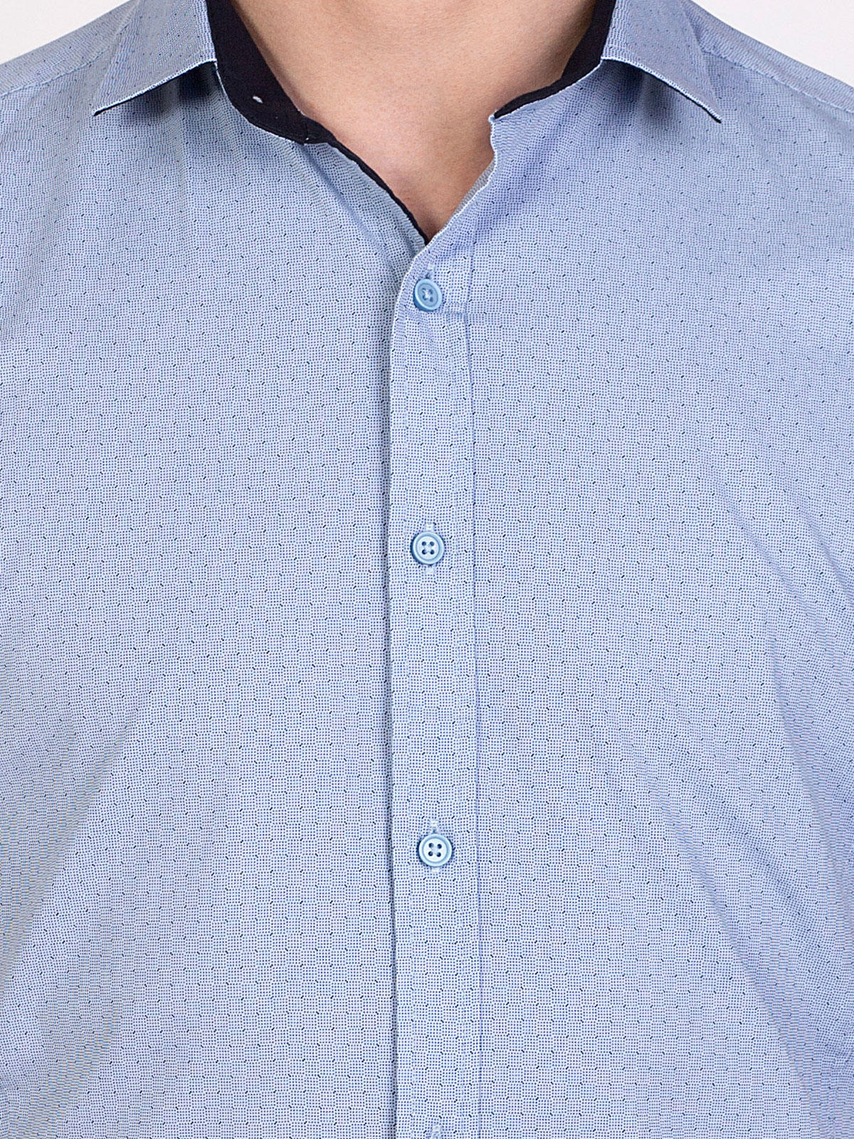 Риза на точки в светло синьо - 80205 20.00 лв img3