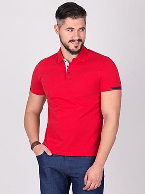 Блуза в червено с цветни акценти - 93369 - 28.00 лв
