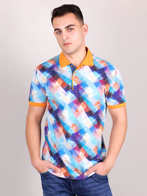 Тениска с многоцветни квадрати - 93428 - 72.00 лв