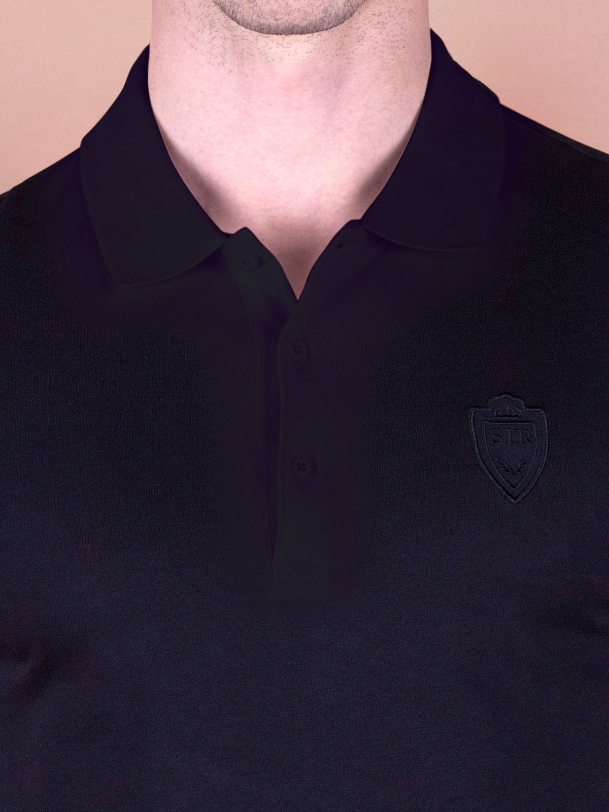 Блуза в черно с бродирано лого - 94370 29.00 лв img2