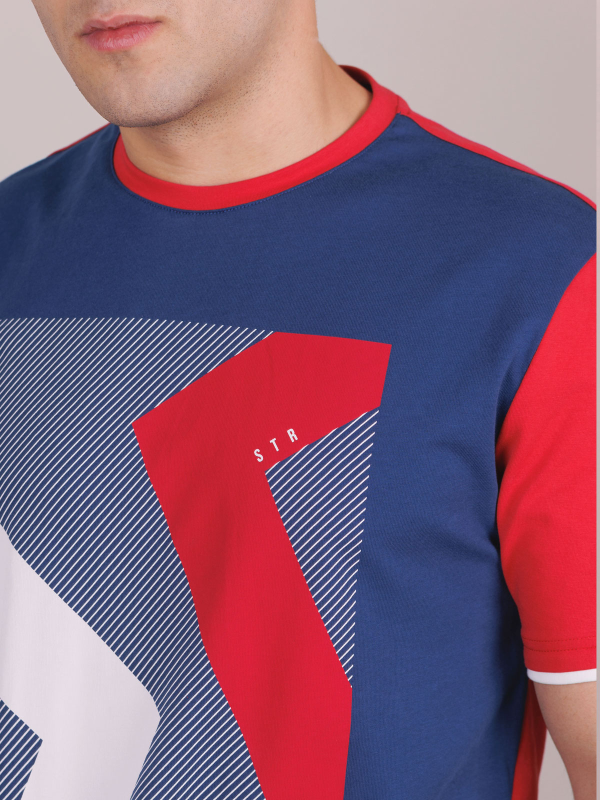 Тениска с щампа и червен гръб - 96449 29.00 лв img3