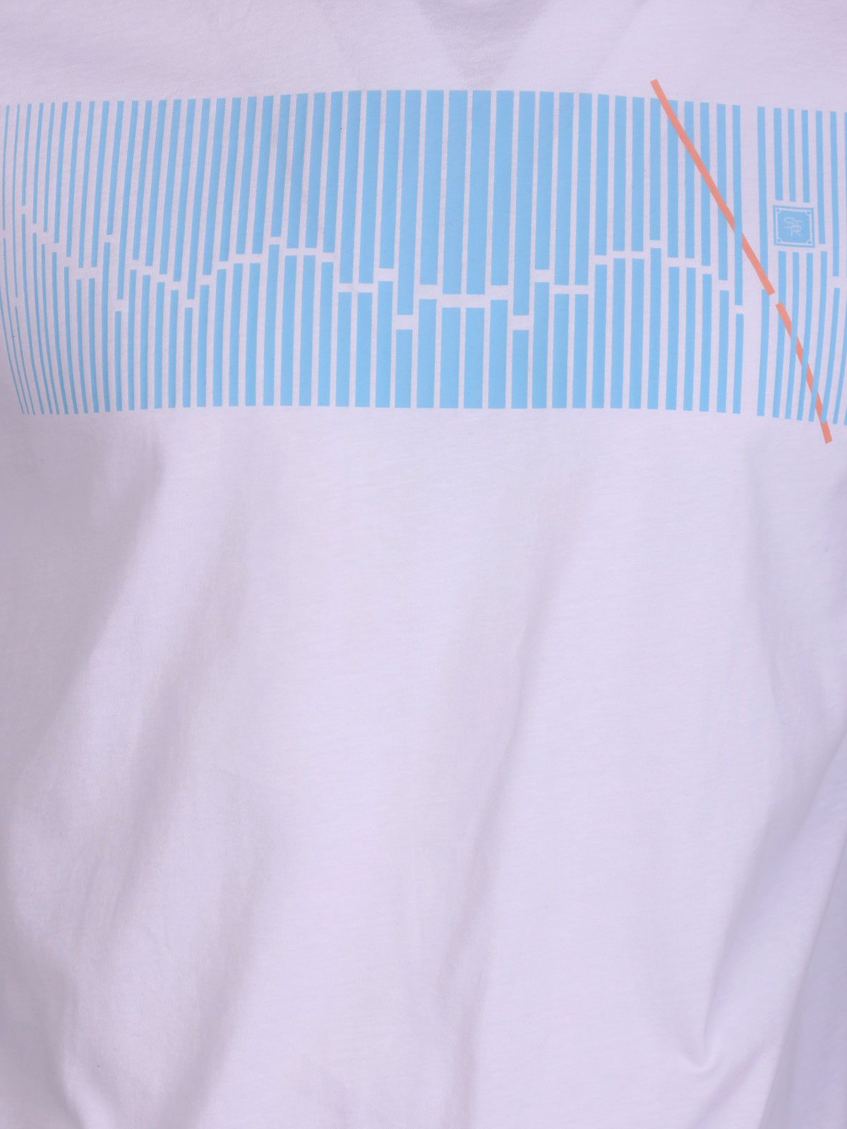 Тениска в бяло със светло сини ленти - 96478 49.00 лв img2