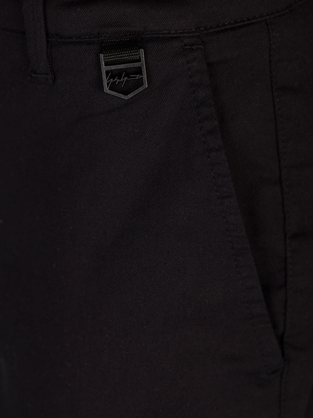 Спортно-елегантен REGULAR панталон в чер