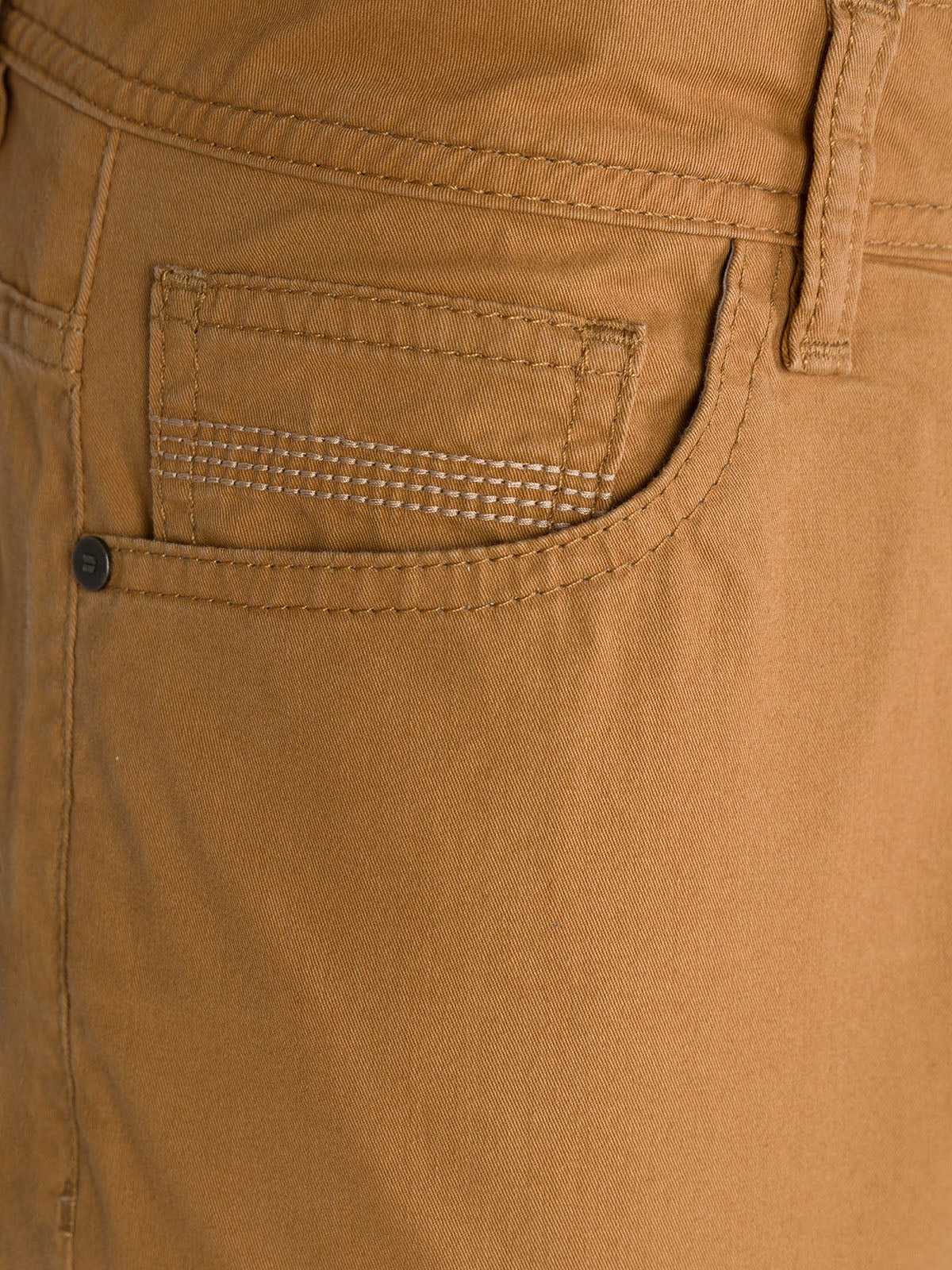 Мъжки втален панталон в камел