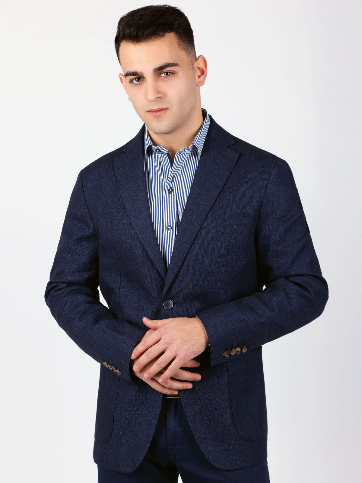 Мъжко сако от лен в тъмно синьо